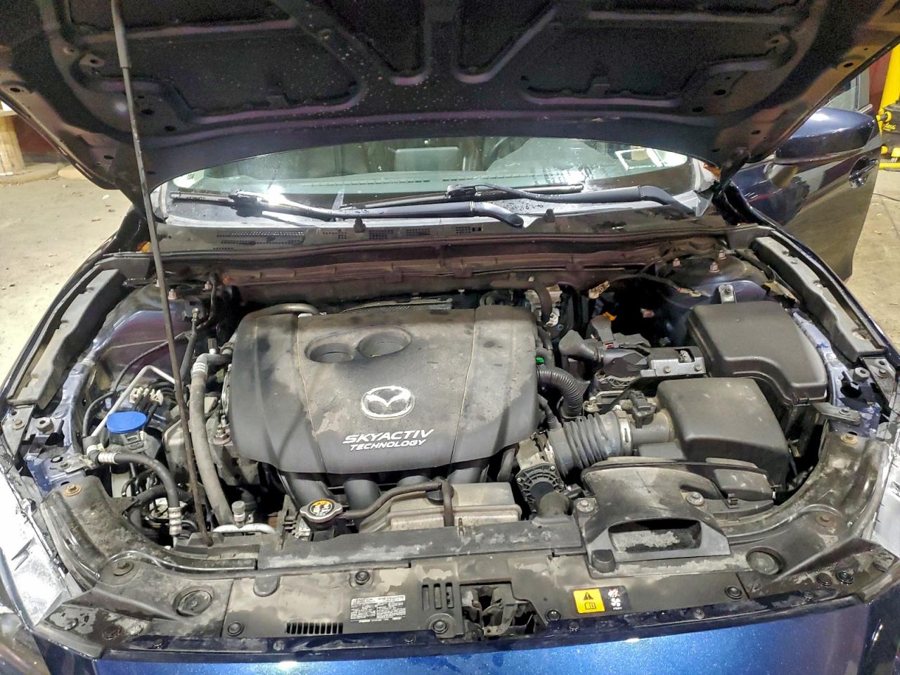 2018 Mazda 3 Touring VIN: 3MZBN1V39JM199113 Lot: 93868825