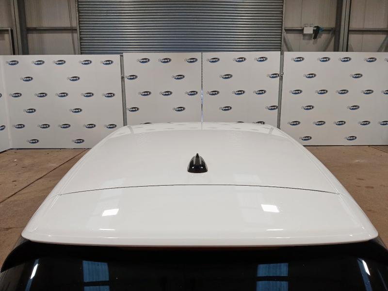 2024 VOLKSWAGEN GOLF R TSI 