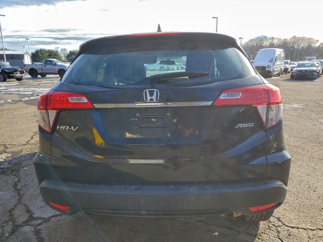 2020 Honda Hr-V Lx VIN: 3CZRU6H33LM712494 Lot: 95700815