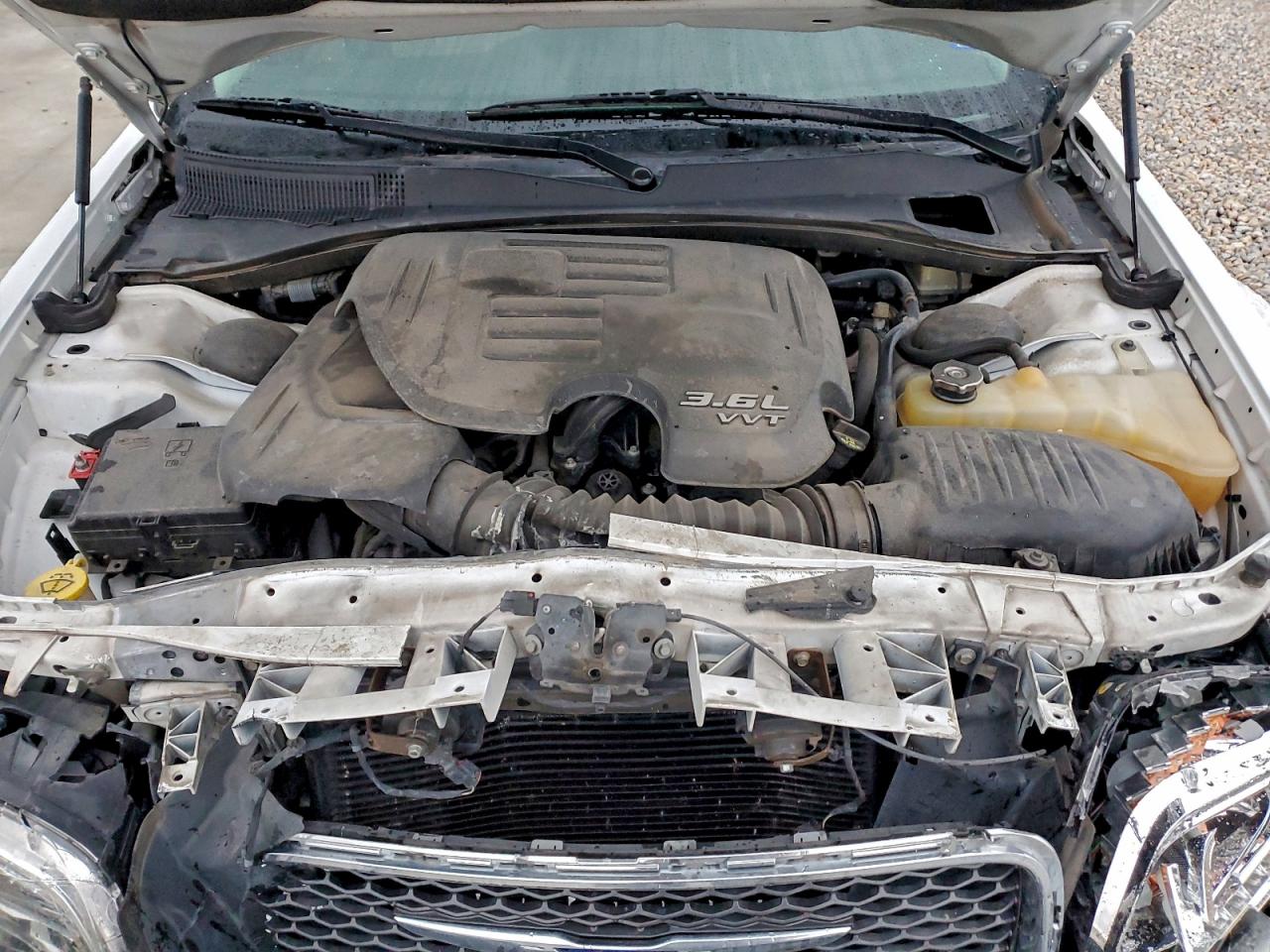 2016 Chrysler 300C VIN: 2C3CCAEG3GH116481 Lot: 94328065