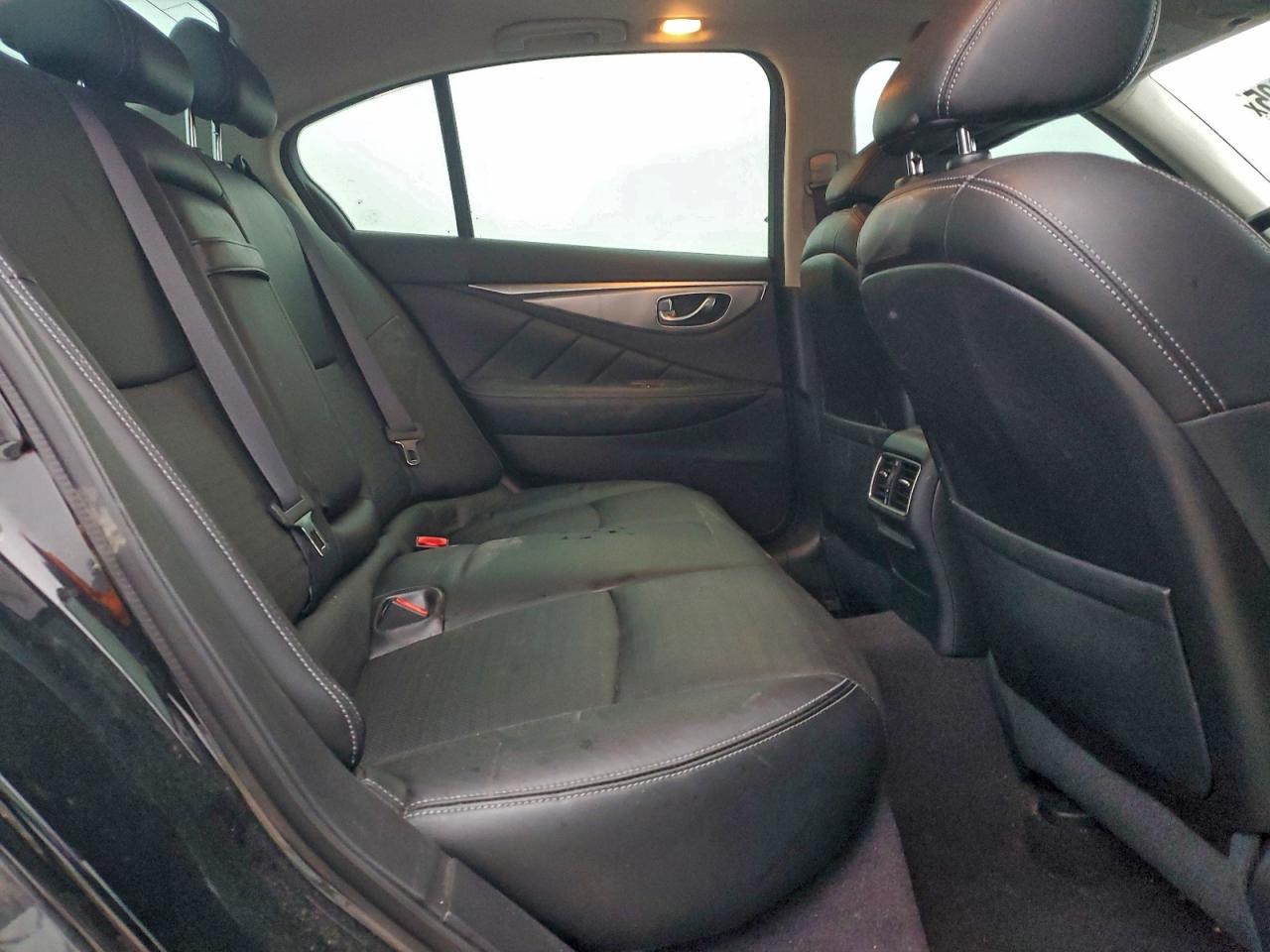 2014 Infiniti Q50 Base VIN: JN1BV7AP4EM689333 Lot: 95553395