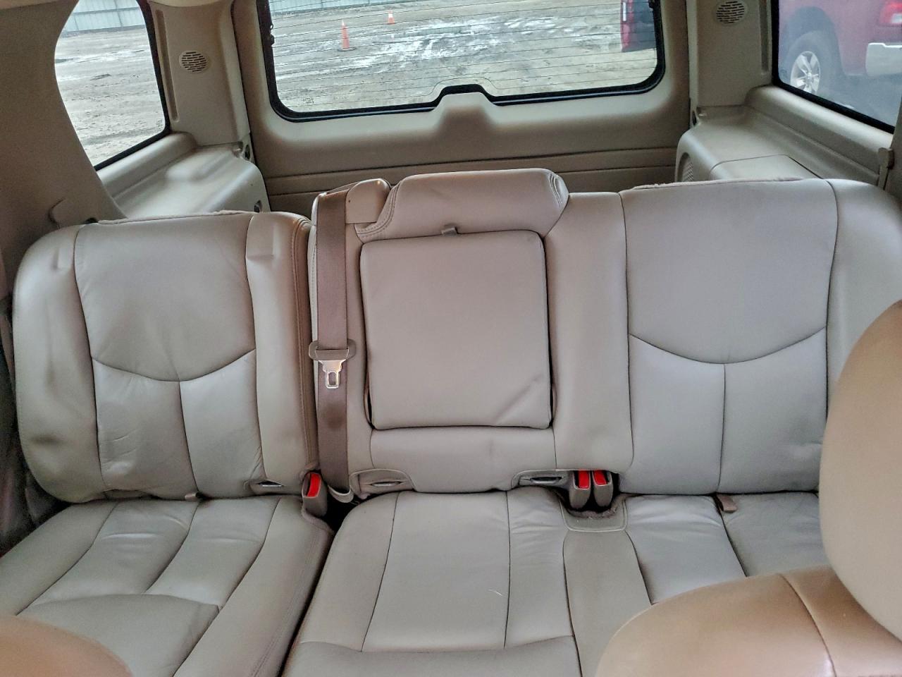 2005 Chevrolet Tahoe C1500 VIN: 1GNEC13TX5J239699 Lot: 95216765