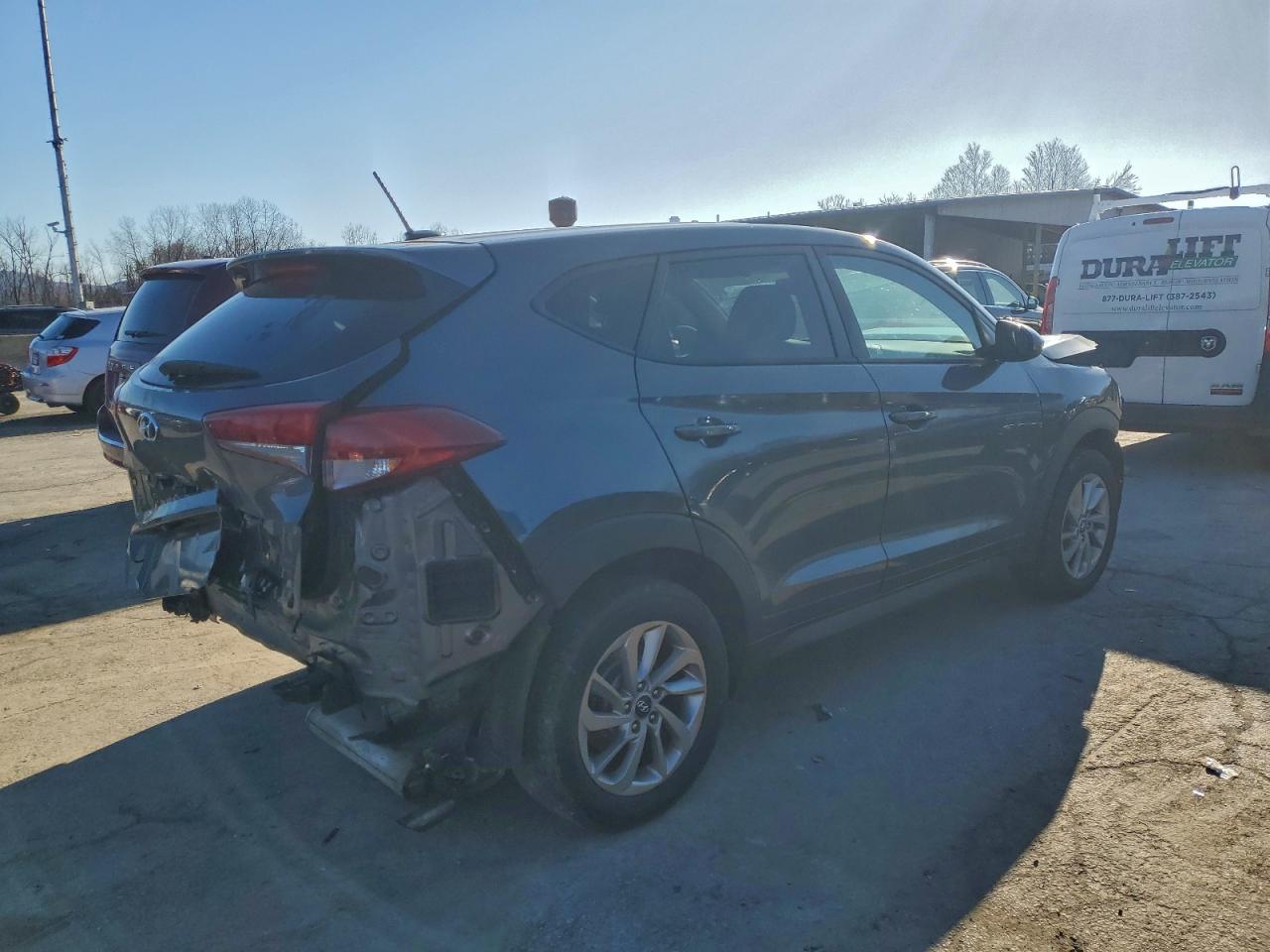 2017 Hyundai Tucson Se VIN: KM8J23A4XHU390171 Lot: 96750545