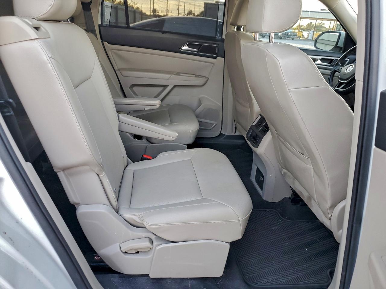 2019 Volkswagen Atlas Sel VIN: 1V2ER2CA5KC521758 Lot: 94401865