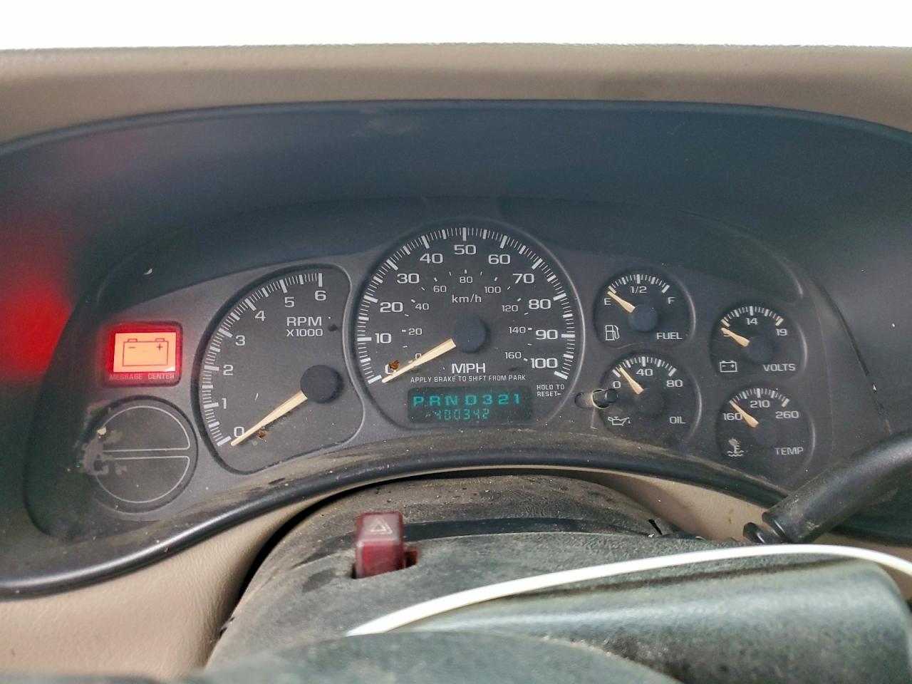 2002 Chevrolet Silverado C1500 VIN: 2GCEC19V421197974 Lot: 95573815