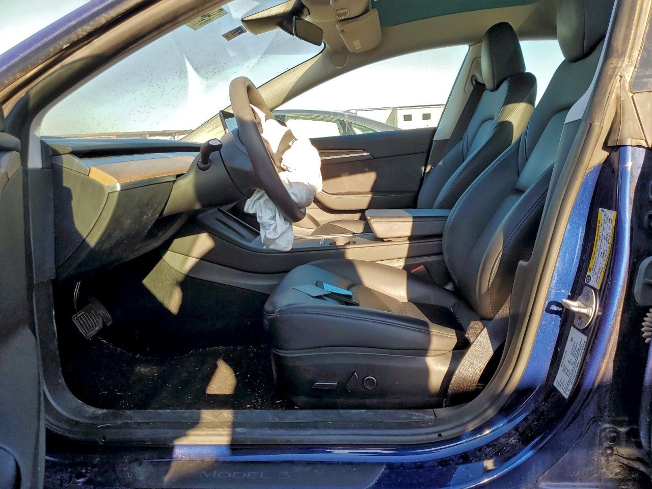 2023 Tesla Model 3 VIN: 5YJ3E1EA7PF694039 Lot: 94599065