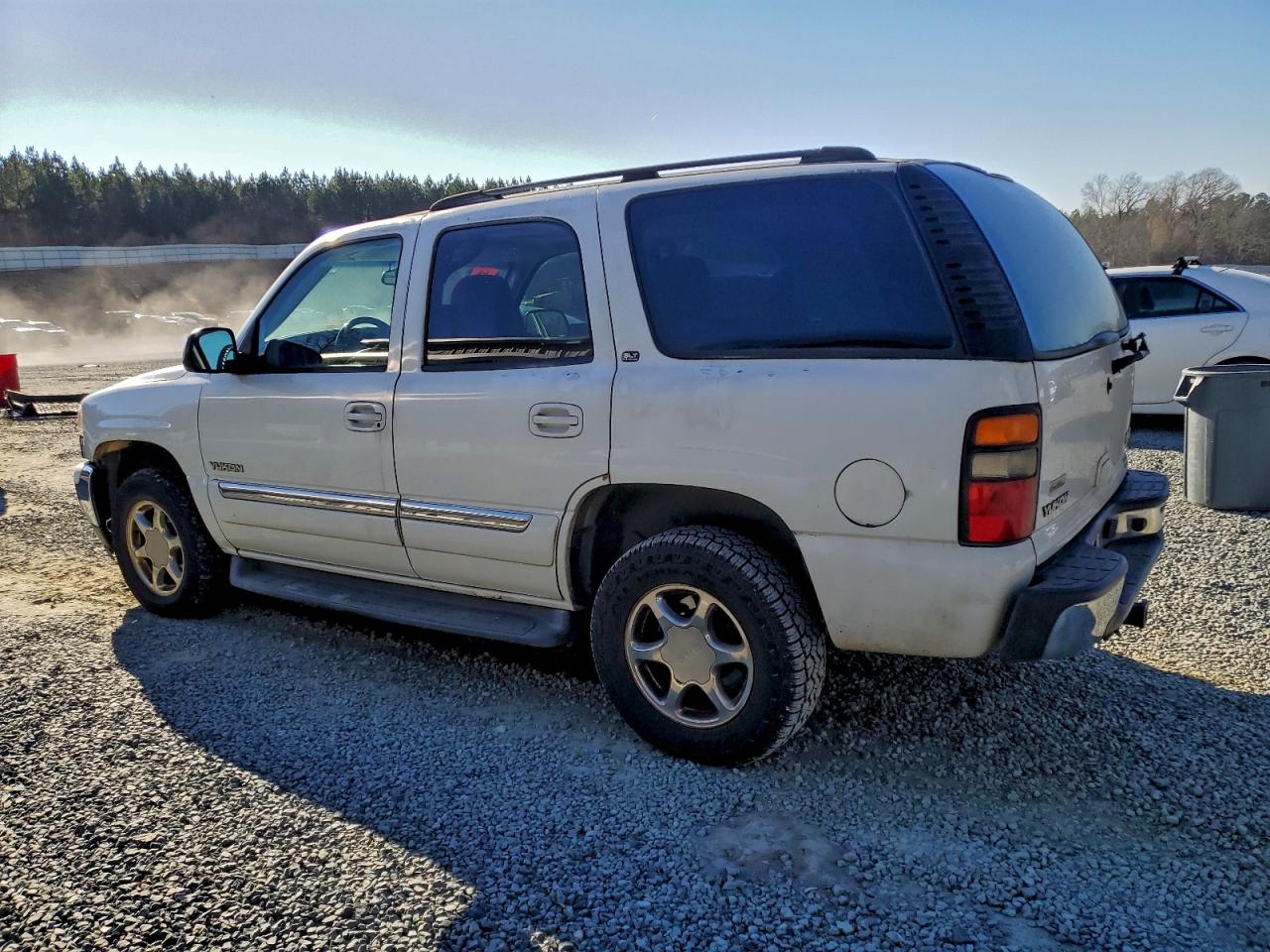 2005 GMC Yukon VIN: 1GKEC13T85J141722 Lot: 97278925
