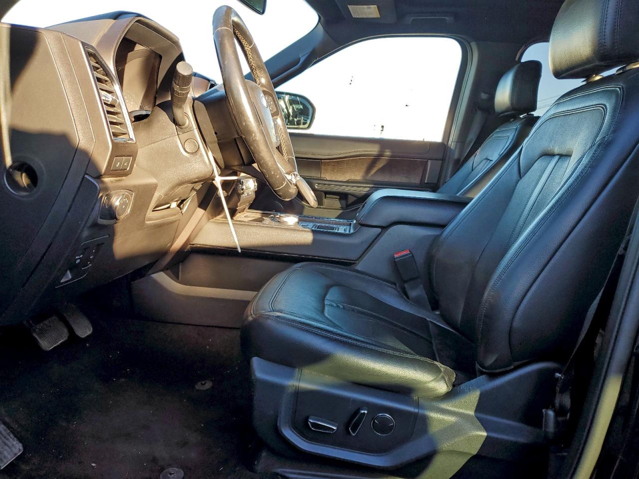 2020 Ford Expedition Max Limited VIN: 1FMJK1KT8LEA39207 Lot: 95732075