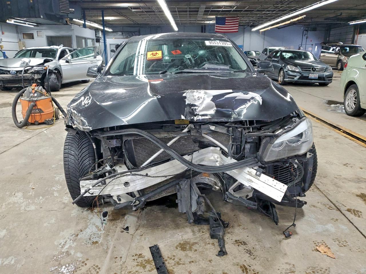 Фото: WBAFU7C53DDU68475