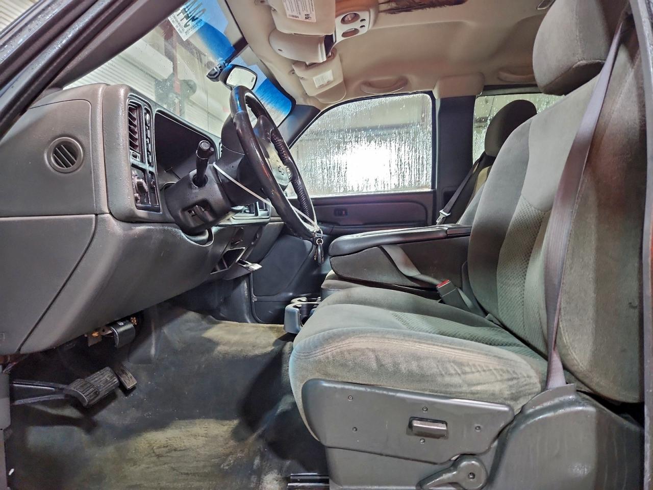 2006 Chevrolet Silverado K1500 VIN: 1GCEK19BX6Z165147 Lot: 94495465