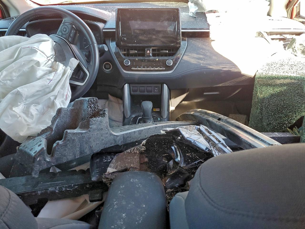 2023 Toyota Corolla Cross Le VIN: 7MUCAAAG3PV045930 Lot: 95910495