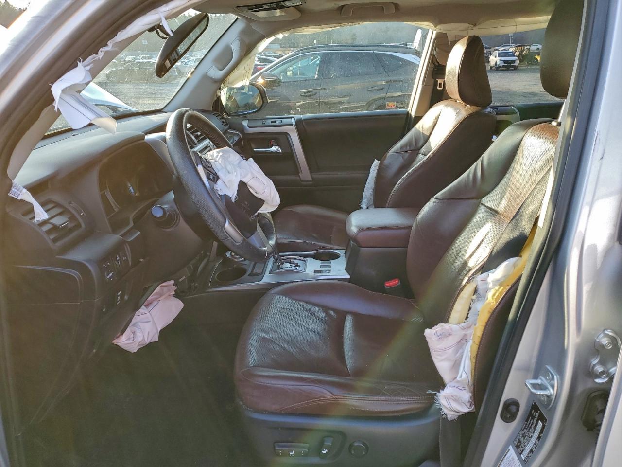 2018 Toyota 4Runner Sr5/Sr5 Premium VIN: JTEBU5JR9J5577682 Lot: 94941745