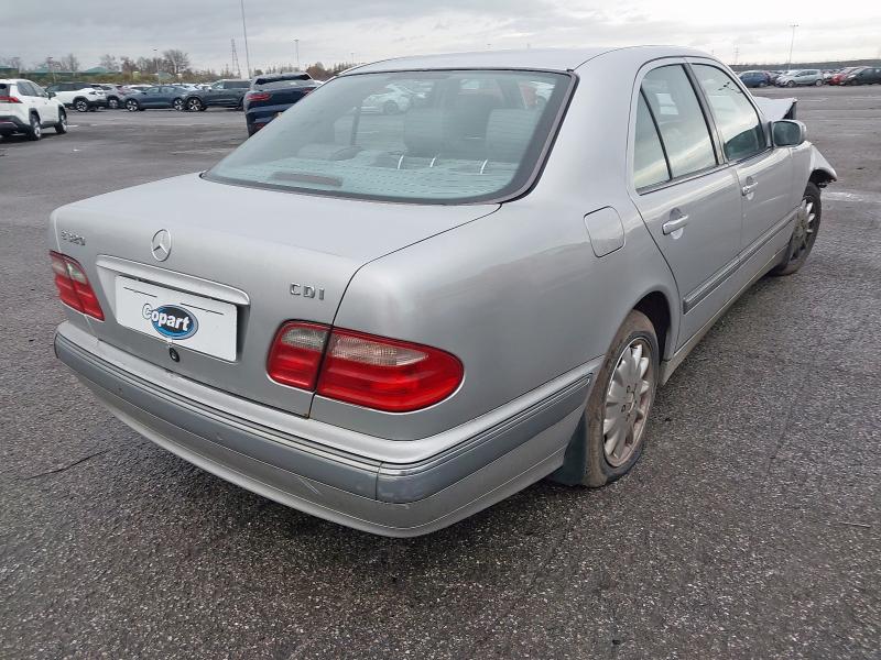 2000 MERCEDES-BENZ E CLASS E320 CDI ELEGANCE 4DR TIP AUTO