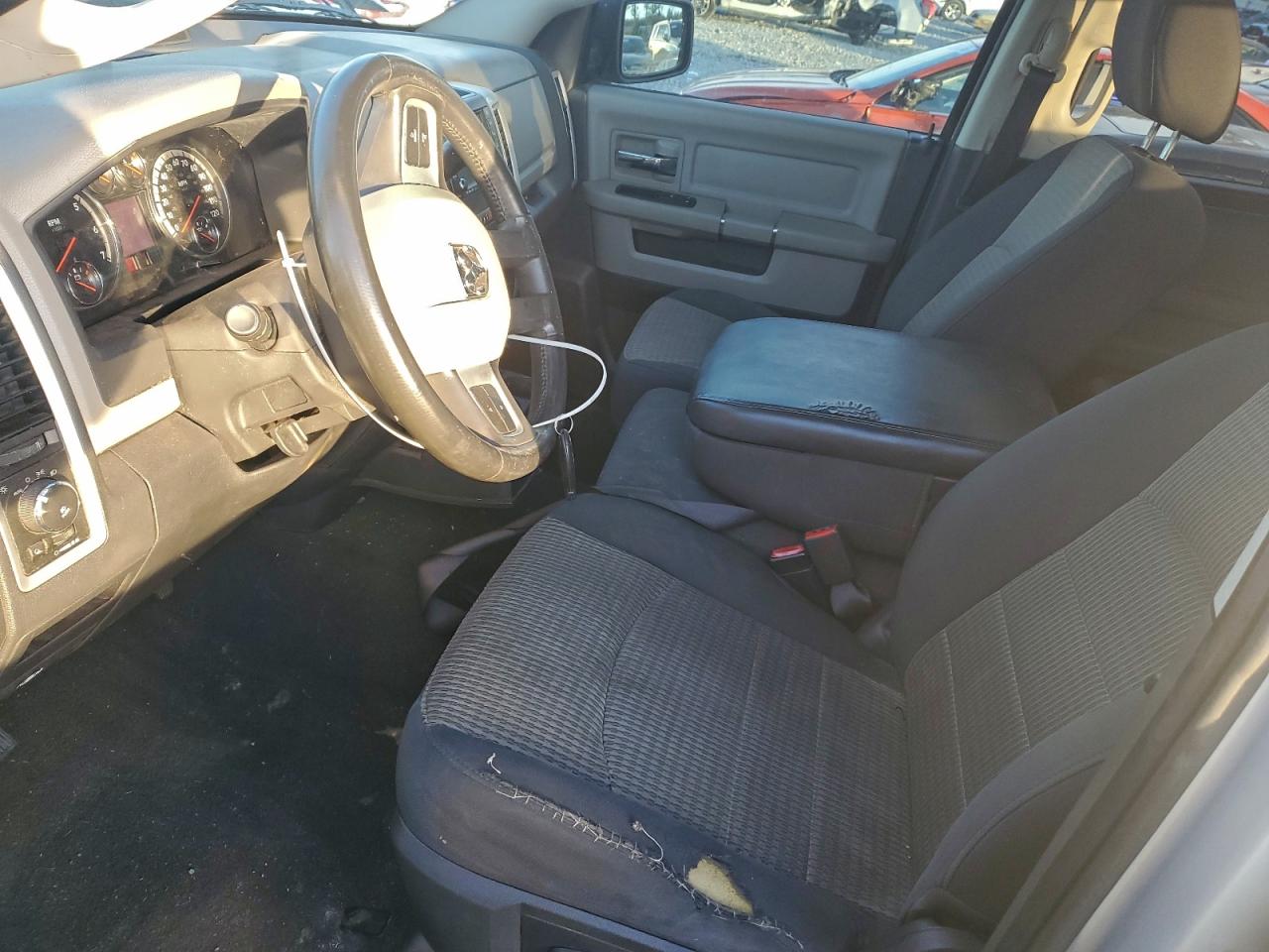 2011 Dodge Ram 1500 VIN: 1D7RB1GP0BS582270 Lot: 96037695