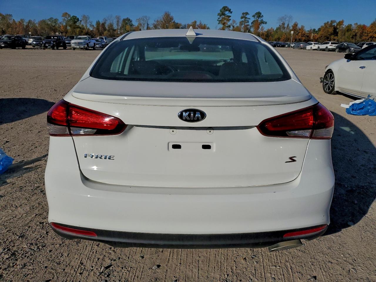 2018 Kia Forte Lx VIN: 3KPFL4A77JE267830 Lot: 95433615