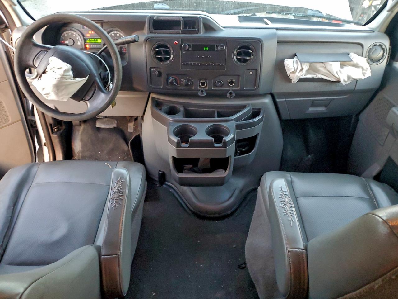 2014 Ford Econoline E350 Super Duty Wagon VIN: 1FBNE3BLXEDA18493 Lot: 95156765