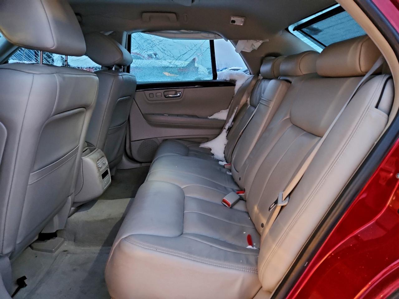 2008 Cadillac Dts VIN: 1G6KD57YX8U179273 Lot: 94152405