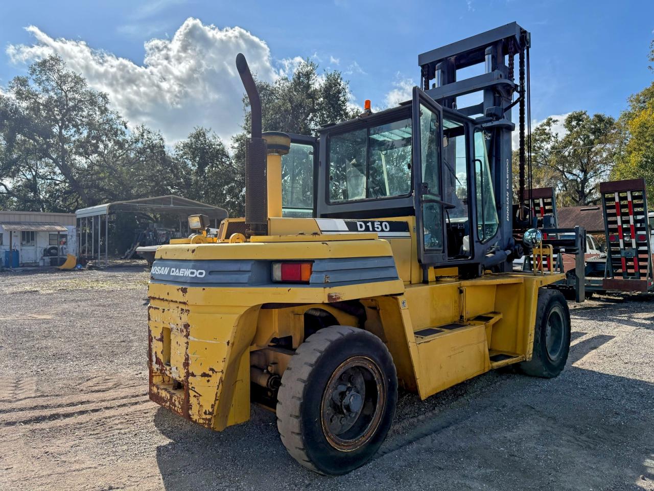 2006 Doos Other - Cushion Tire Or Pneumatic Forklift VIN: F3-00183 Lot: 98265945