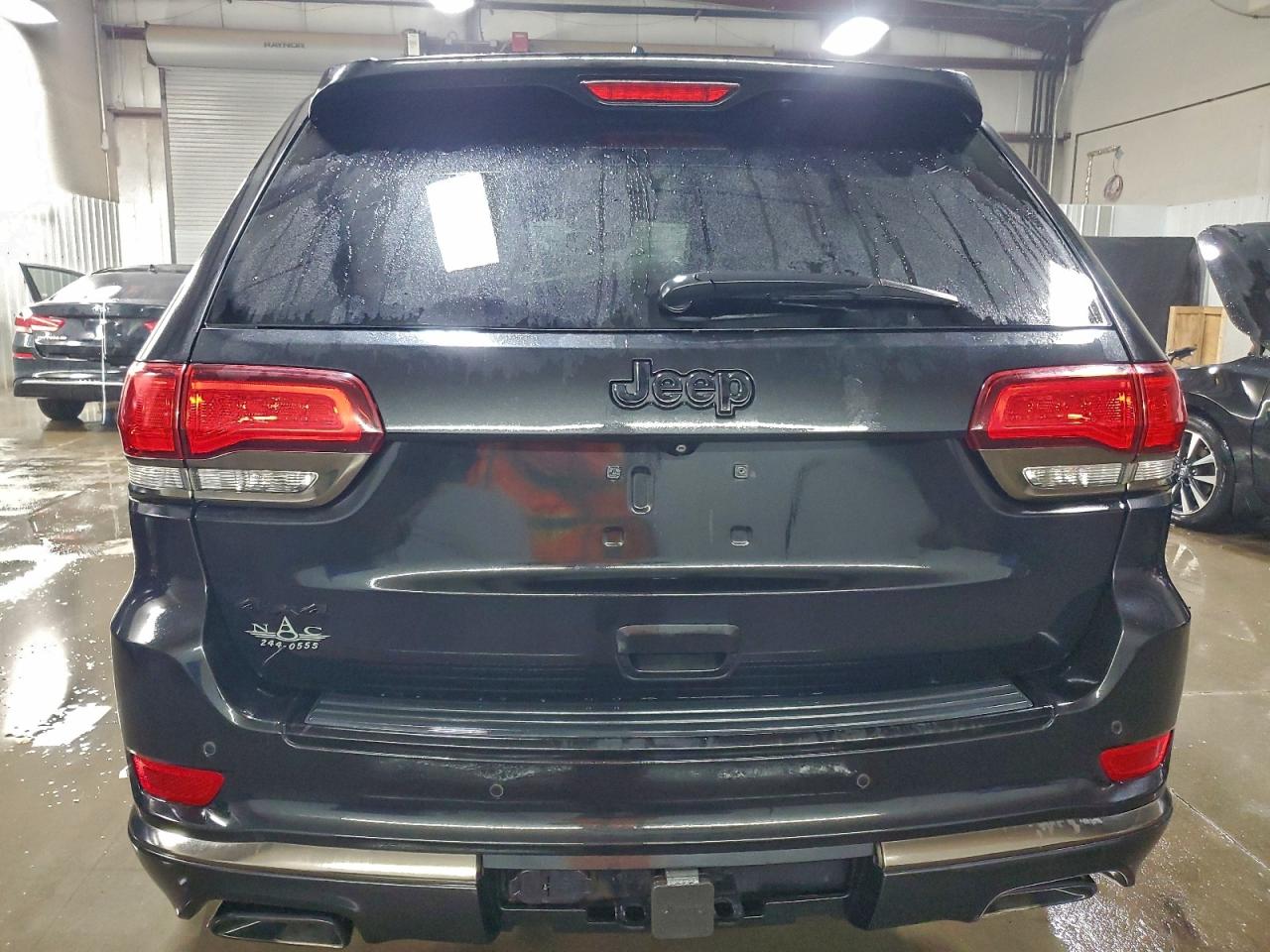 2016 Jeep Grand Cherokee Overland VIN: 1C4RJFCG9GC425936 Lot: 97849255