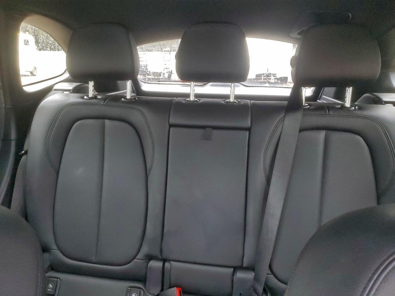 2018 BMW X1 xDrive28I VIN: WBXHT3Z31J4A66064 Lot: 94574045