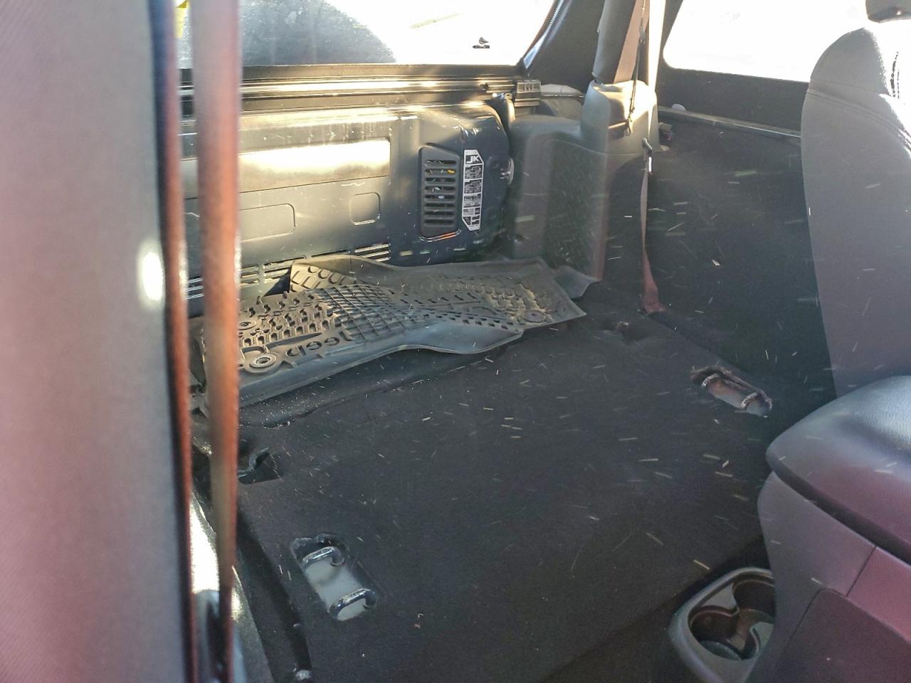 2017 Jeep Wrangler Sport VIN: 1C4AJWAG8HL748439 Lot: 94704115