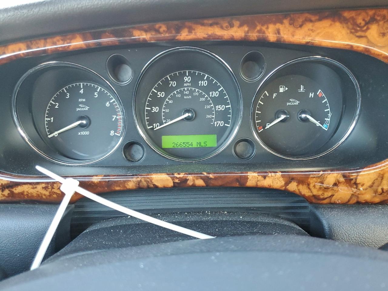 2005 Jaguar Xj8 L VIN: SAJWA79C25SG34763 Lot: 97057865