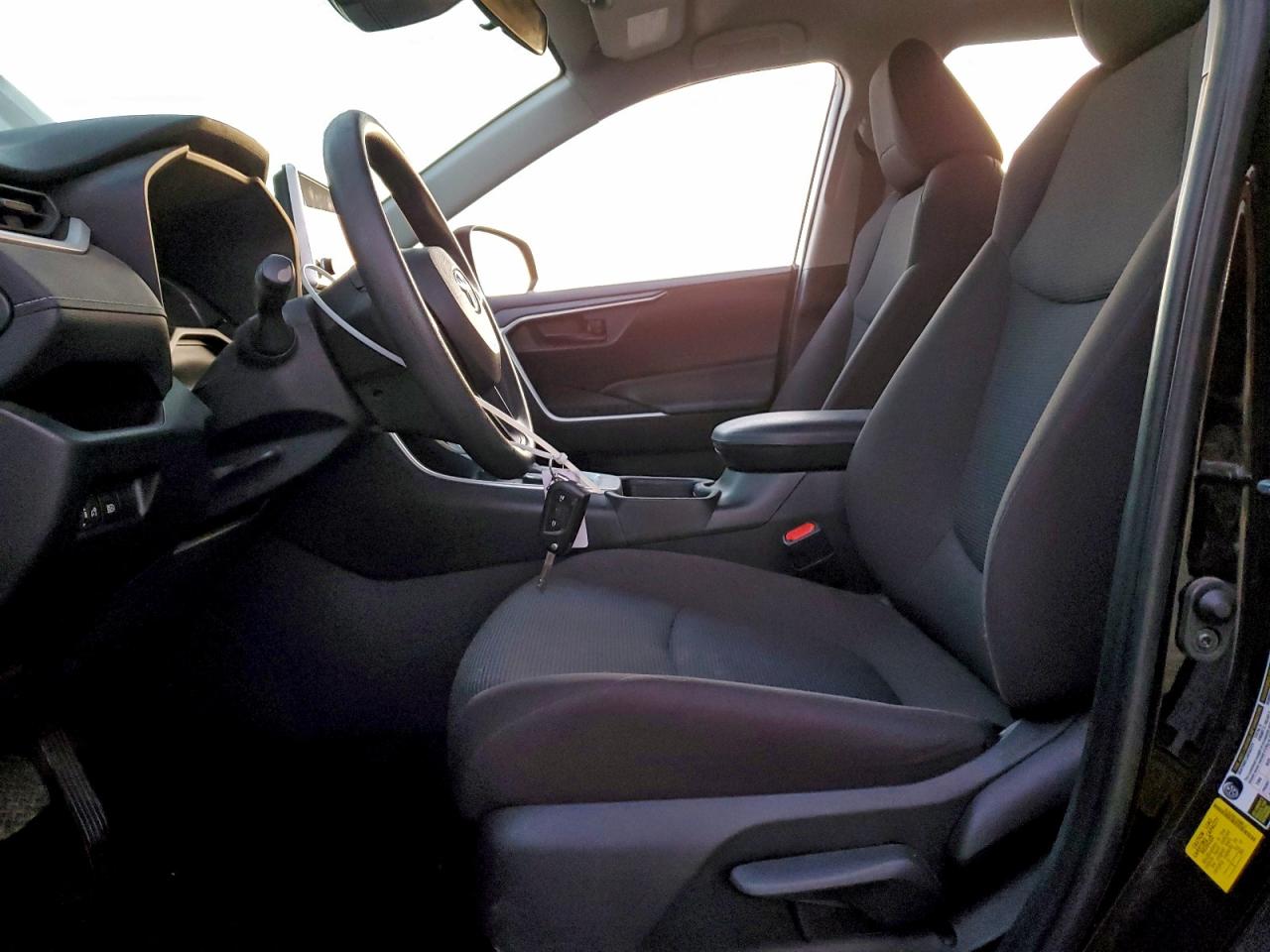 2024 Toyota Rav4 Le VIN: 2T3MWRFV3RW187167 Lot: 94927805