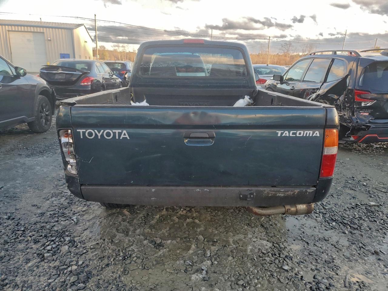 1998 Toyota Tacoma VIN: 4TANL42NXWZ018728 Lot: 95393965