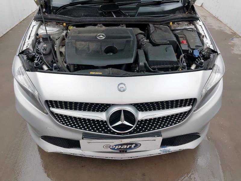 2016 MERCEDES-BENZ A CLASS A180D SE 5DR AUTO