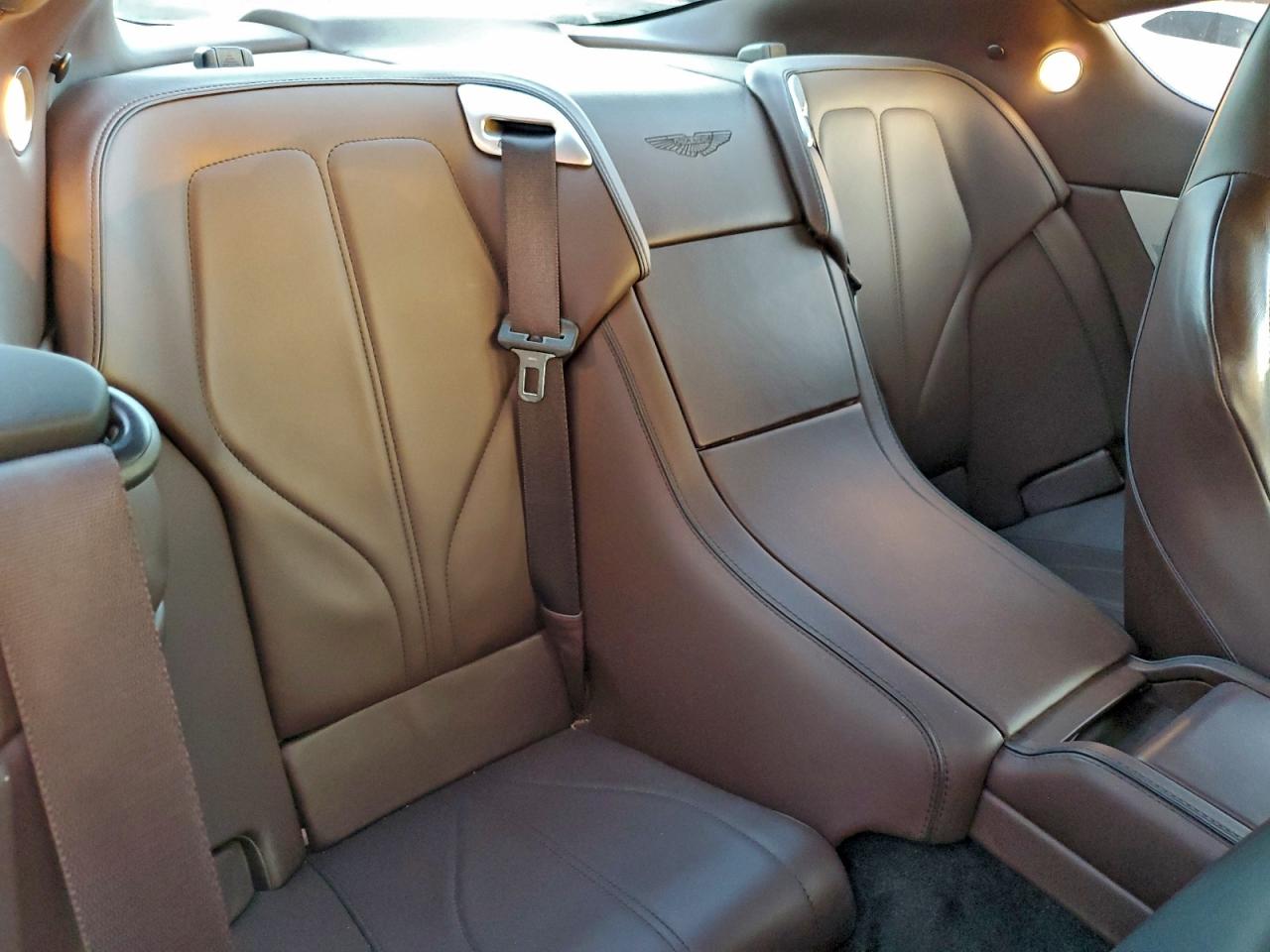 SCFFDAAM4EGA15318 2014 Aston Martin Db9