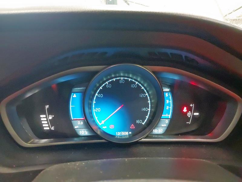 2014 VOLVO V40 D2 R DESIGN 5DR