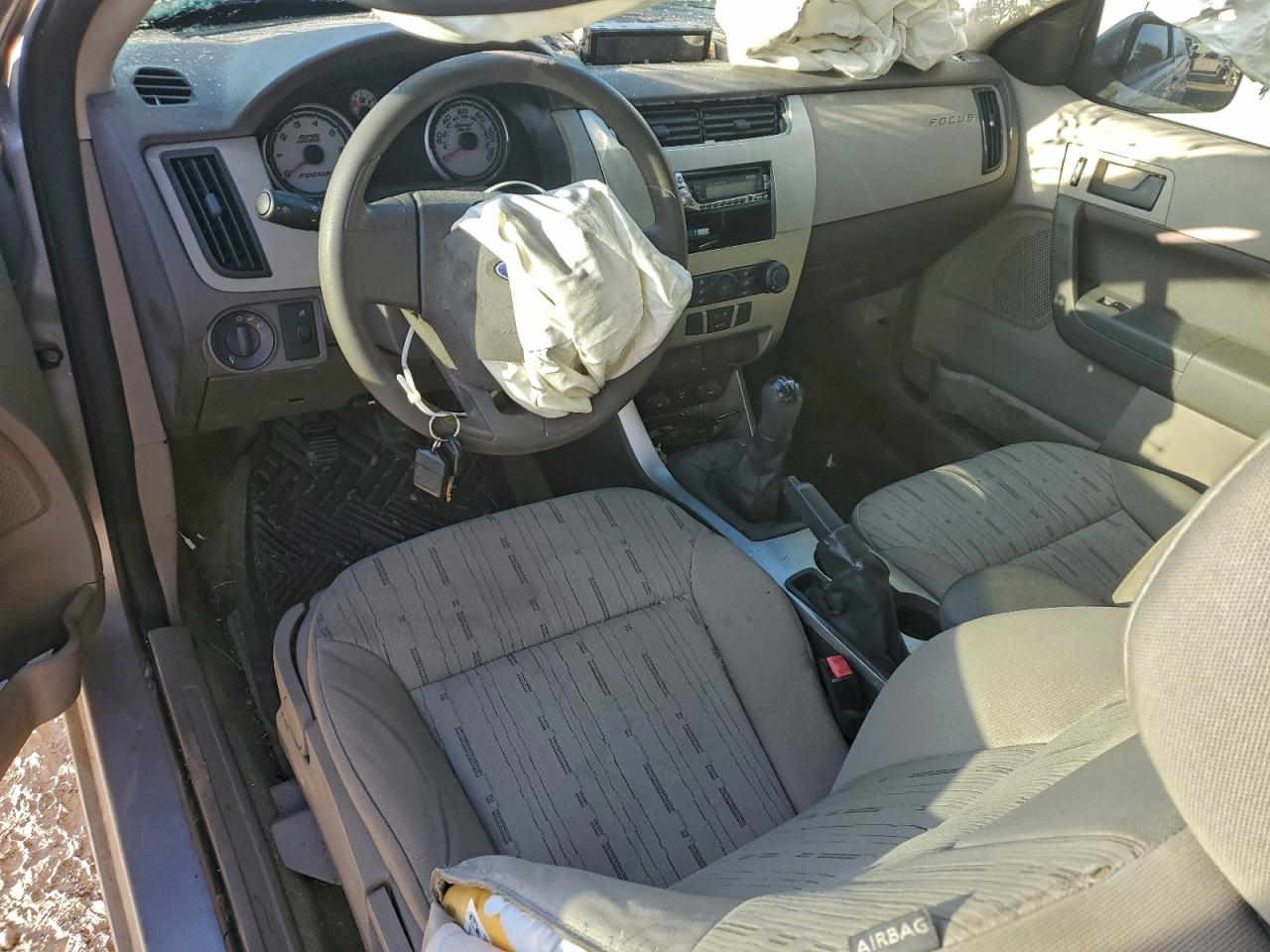 2009 Ford Focus Se VIN: 1FAHP32N19W157027 Lot: 94785885