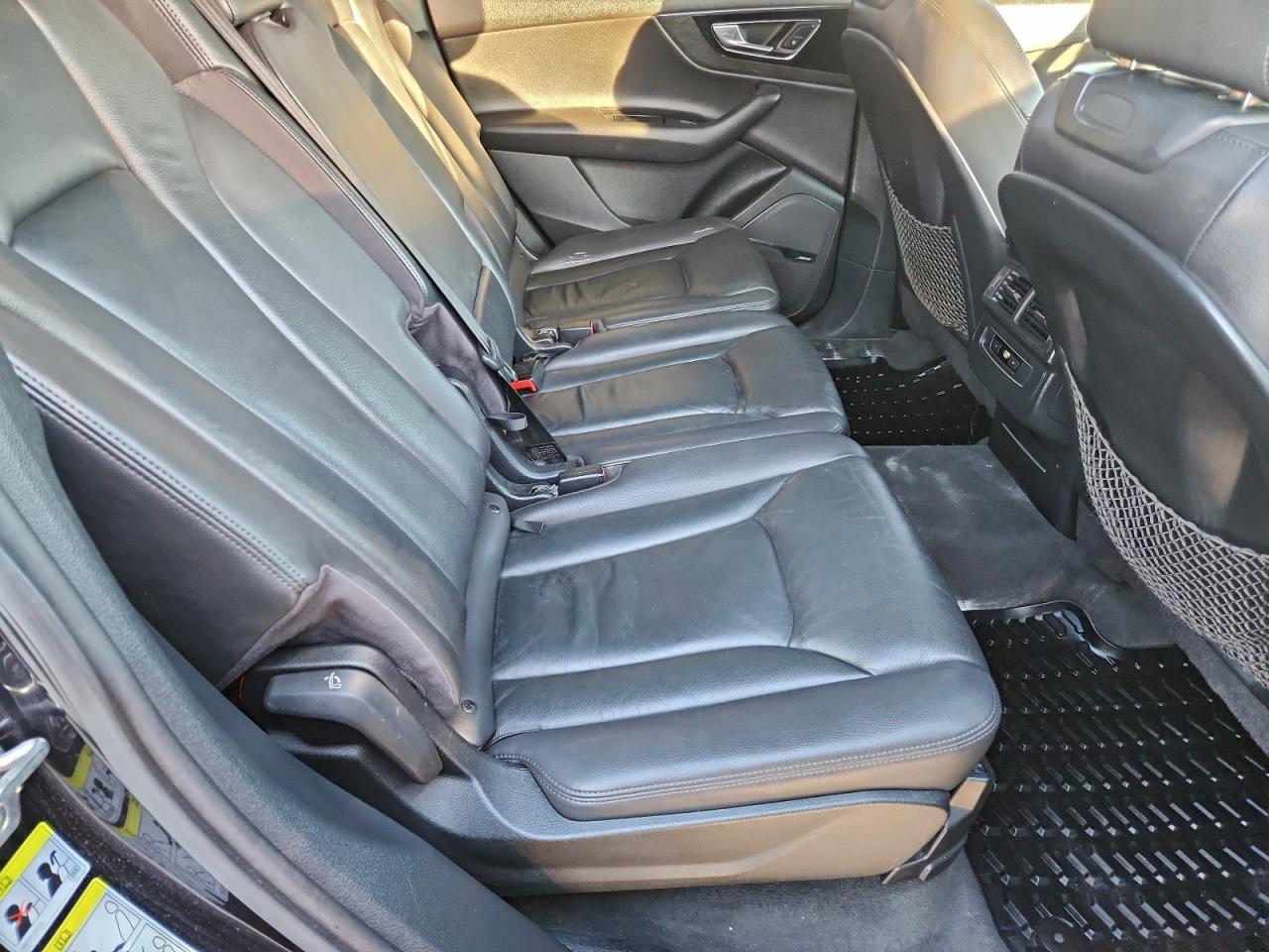 2017 Audi Q7 Premium Plus VIN: WA1LAAF72HD027543 Lot: 96374815