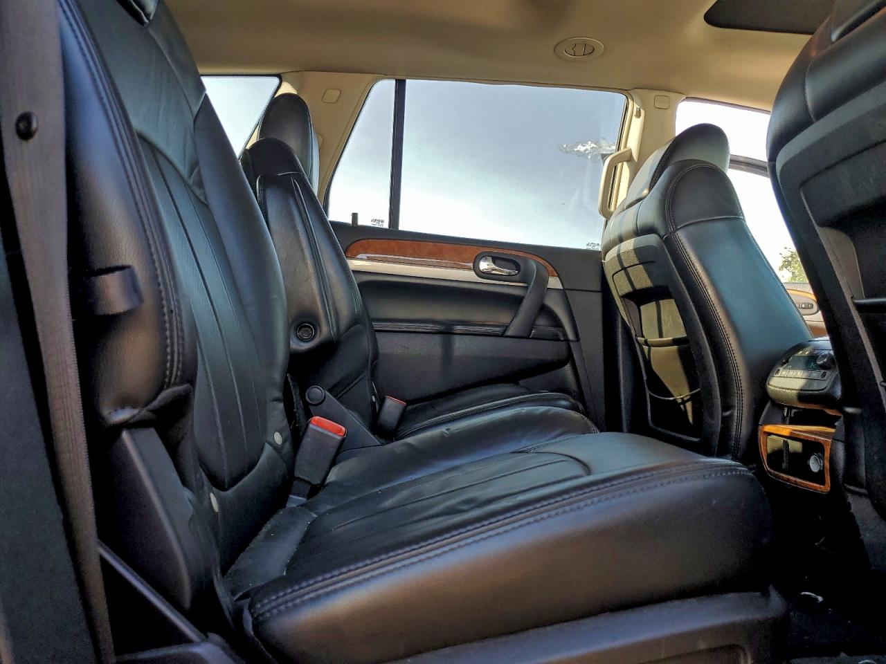 2008 Buick Enclave Cxl VIN: 5GAER23798J180795 Lot: 94808105