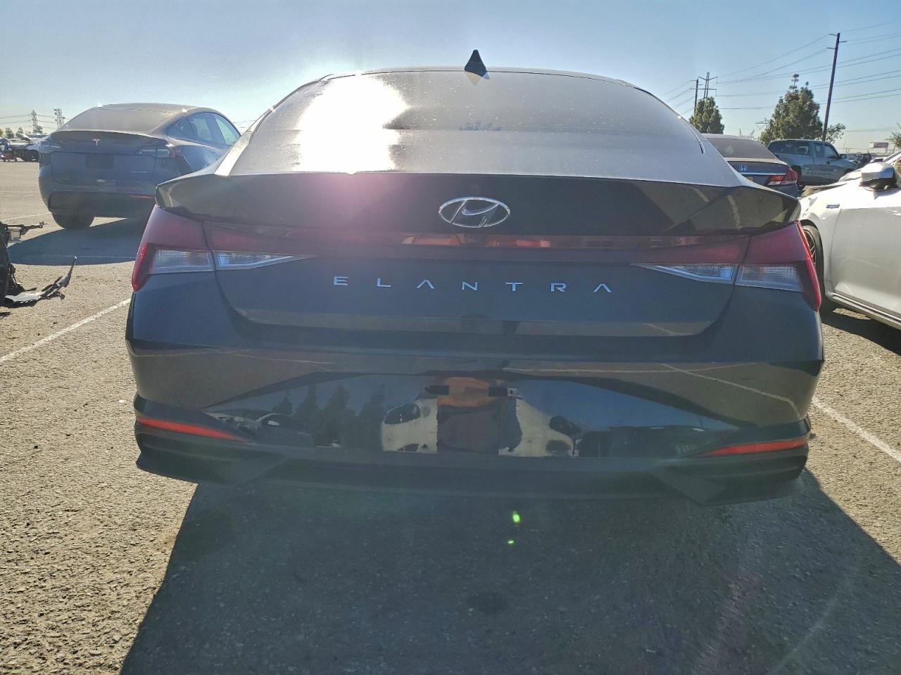 2022 Hyundai Elantra Sel VIN: 5NPLM4AG3NH083387 Lot: 96040655