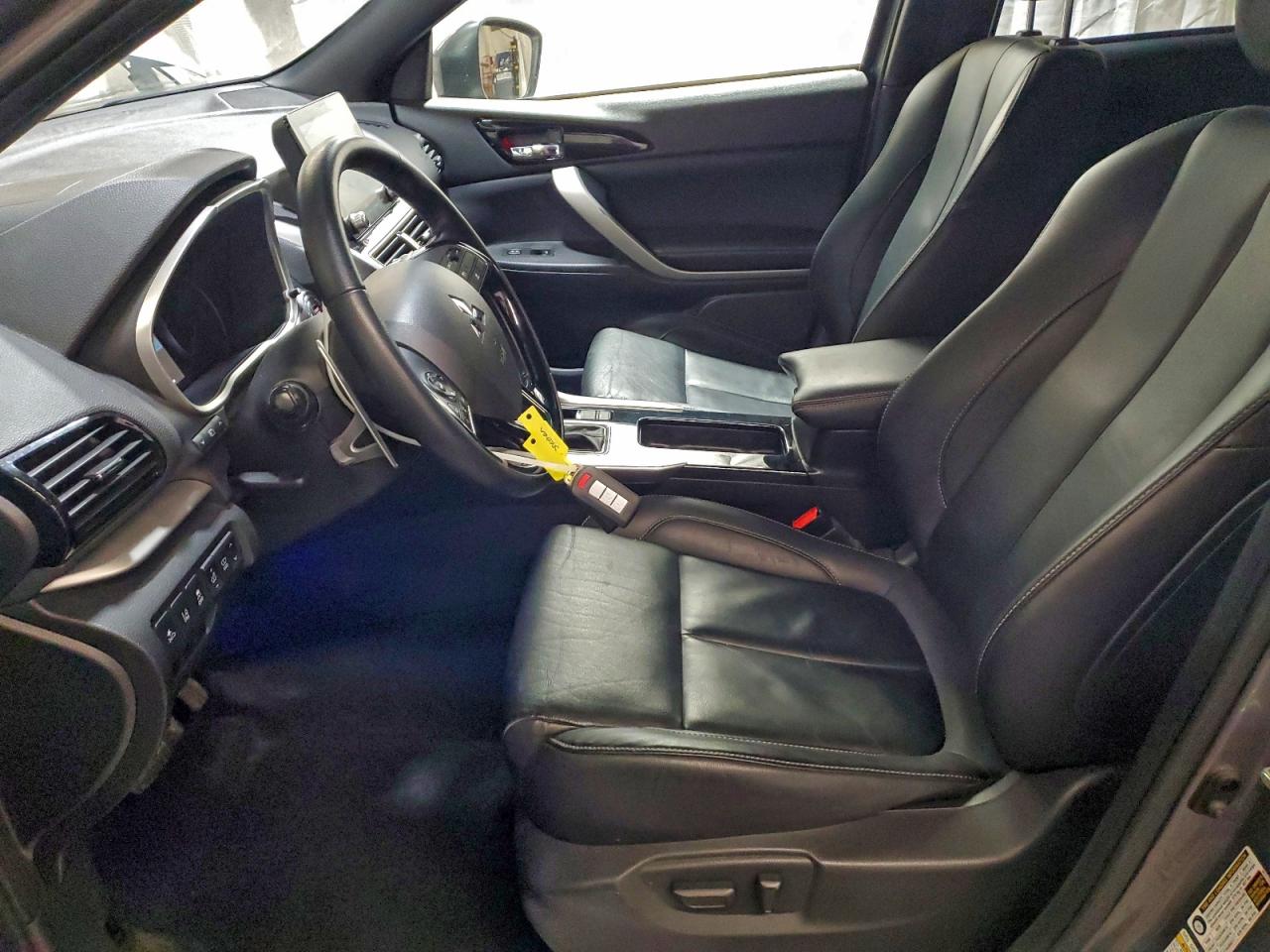 2022 Mitsubishi Eclipse Cross Se VIN: JA4ATWAA3NZ028555 Lot: 94698255