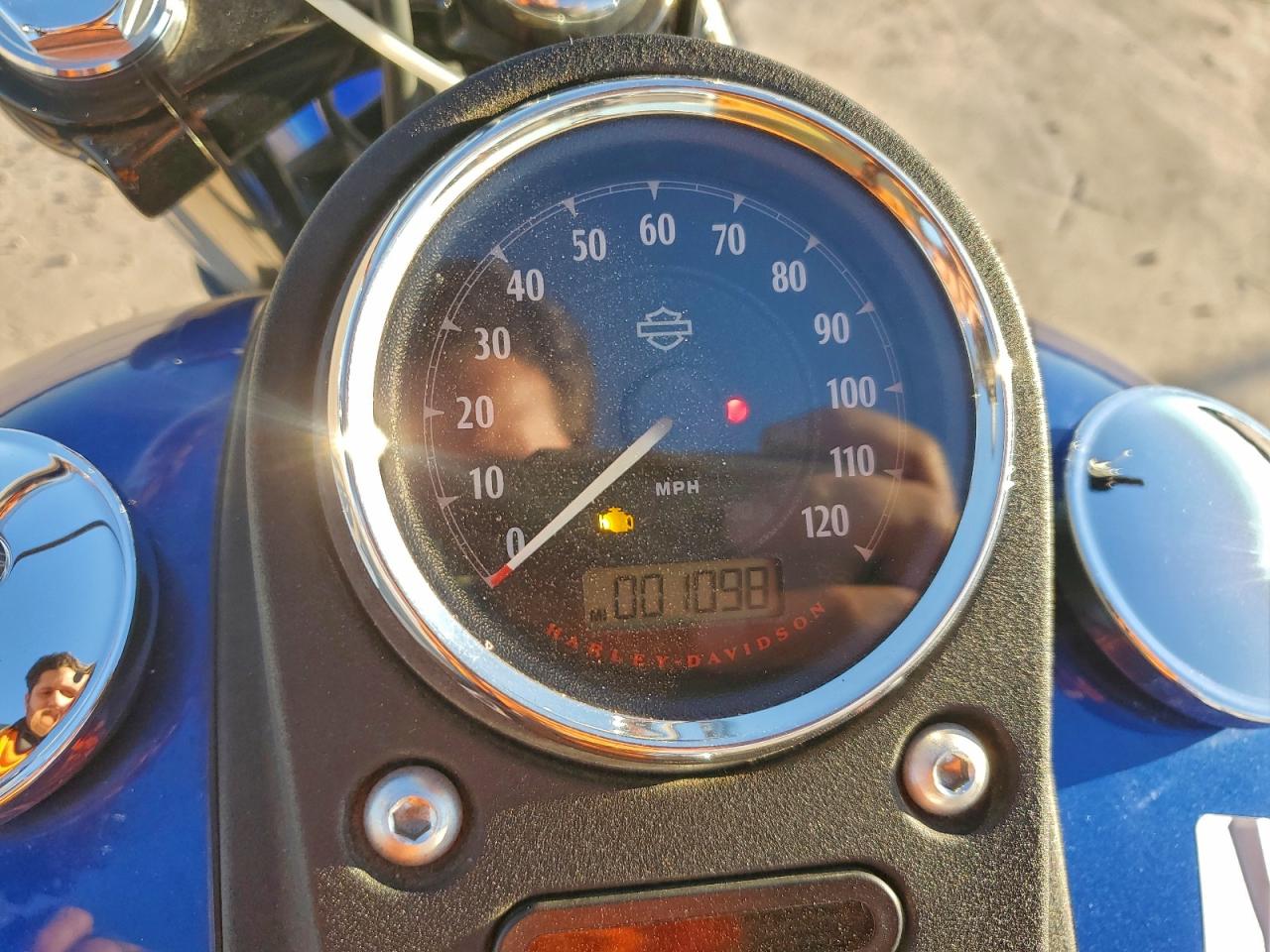 2015 Harley-Davidson Fxdb Dyna Street Bob VIN: 1HD1GXM13FC328384 Lot: 95906005