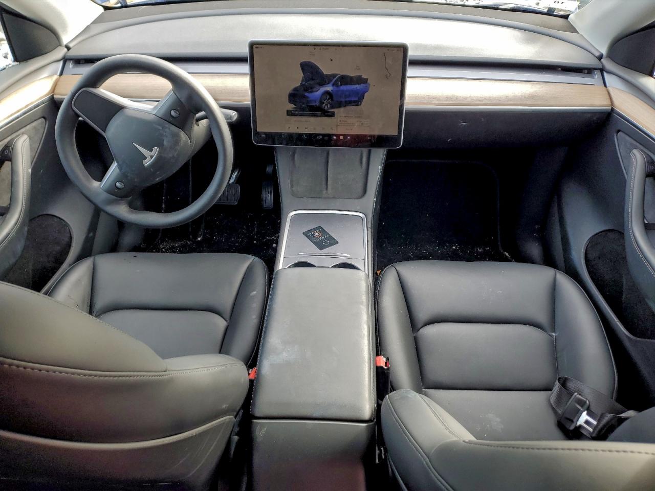 2022 Tesla Model Y VIN: 7SAYGDEE0NA014743 Lot: 95215875