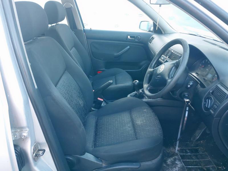 2003 VOLKSWAGEN GOLF 1.4 MATCH 5DR