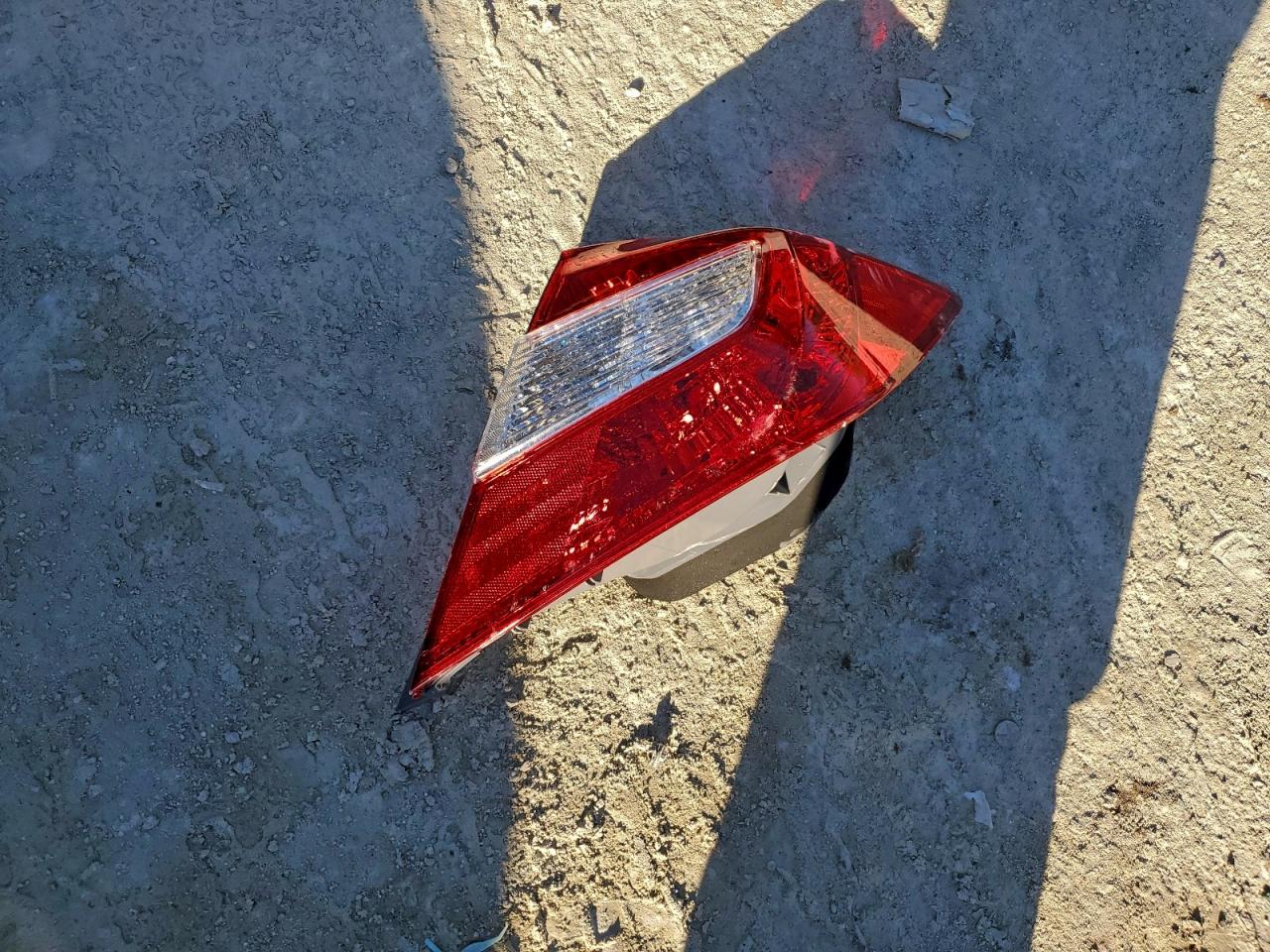 2012 Honda Civic Lx VIN: 19XFB2F56CE058399 Lot: 96818285