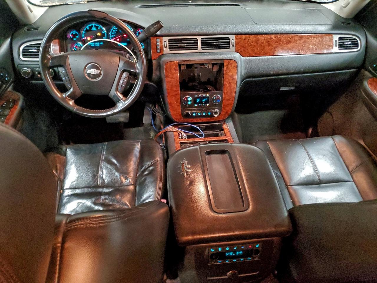 2008 Chevrolet Tahoe K1500 VIN: 1GNFK130X8J224637 Lot: 94715275