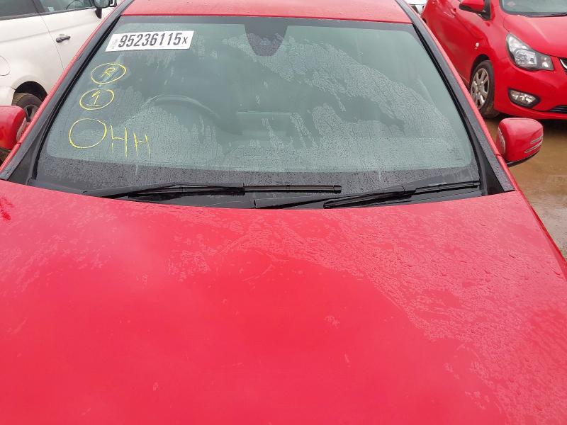 2017 MERCEDES-BENZ A CLASS A180D AMG LINE EXECUTIVE 5DR