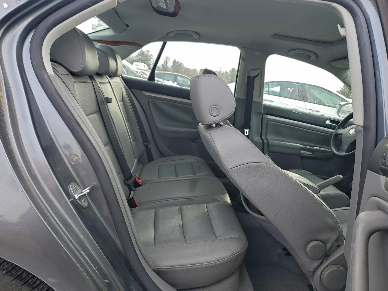 2006 Volkswagen Jetta 2.5 Option Package 1 VIN: 3VWSF71K76M805464 Lot: 95839245