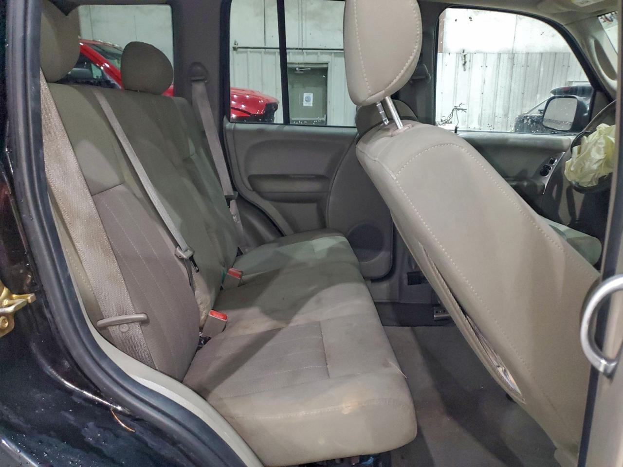 2006 Jeep Liberty Limited VIN: 1J8GL58K16W101572 Lot: 93750565