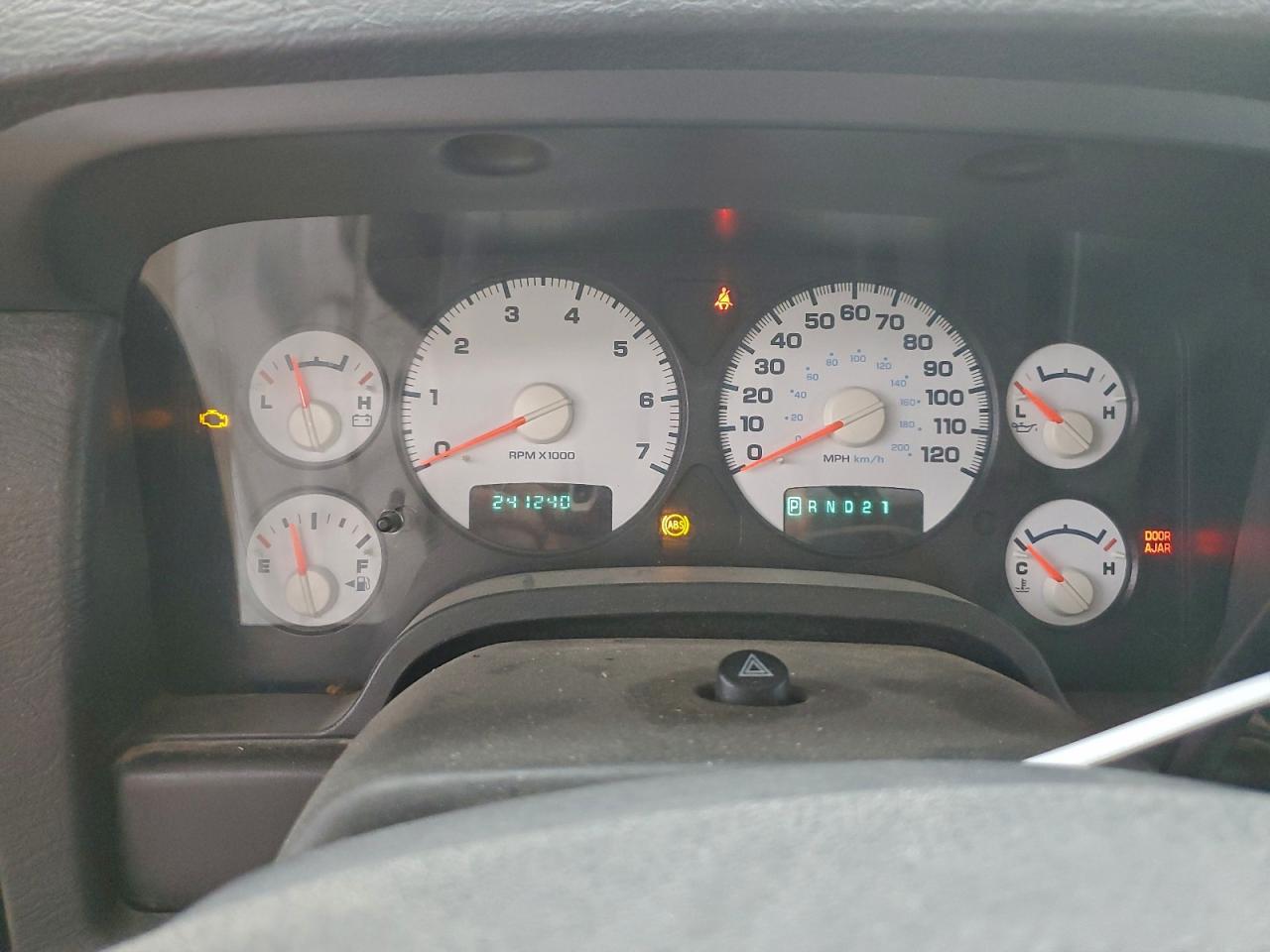 2005 Dodge Ram 1500 St VIN: 1D7HA16N15J578219 Lot: 96011335