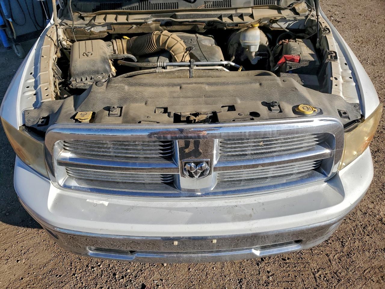 2011 Dodge Ram 1500 VIN: 1D7RB1GT2BS569923 Lot: 92001495