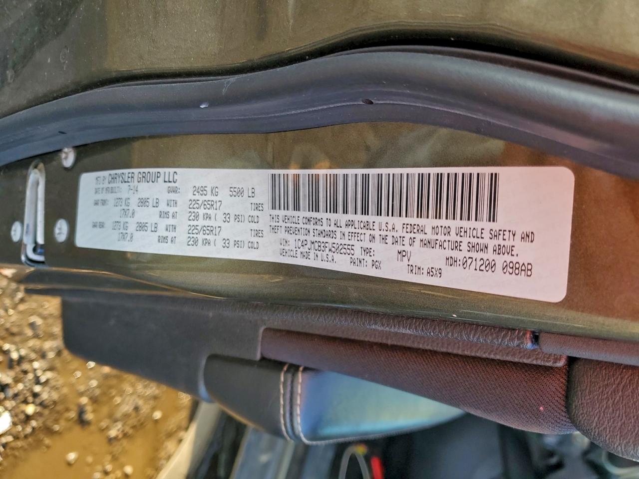 2015 Jeep Cherokee Latitude VIN: 1C4PJMCB3FW502555 Lot: 97492575