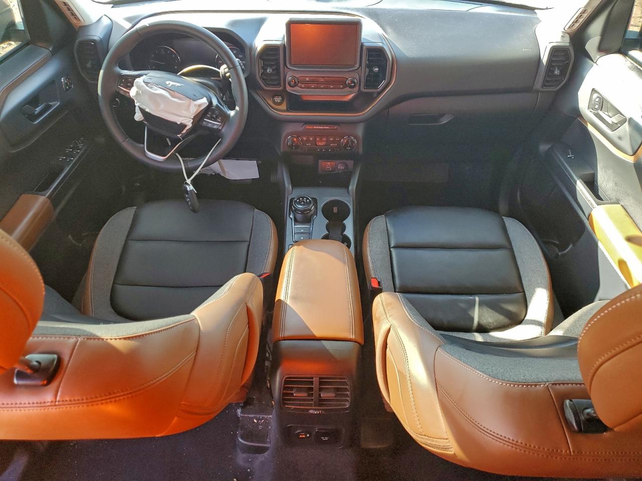 2024 Ford Bronco Sport Outer Banks VIN: 3FMCR9C60RRE15187 Lot: 96112645