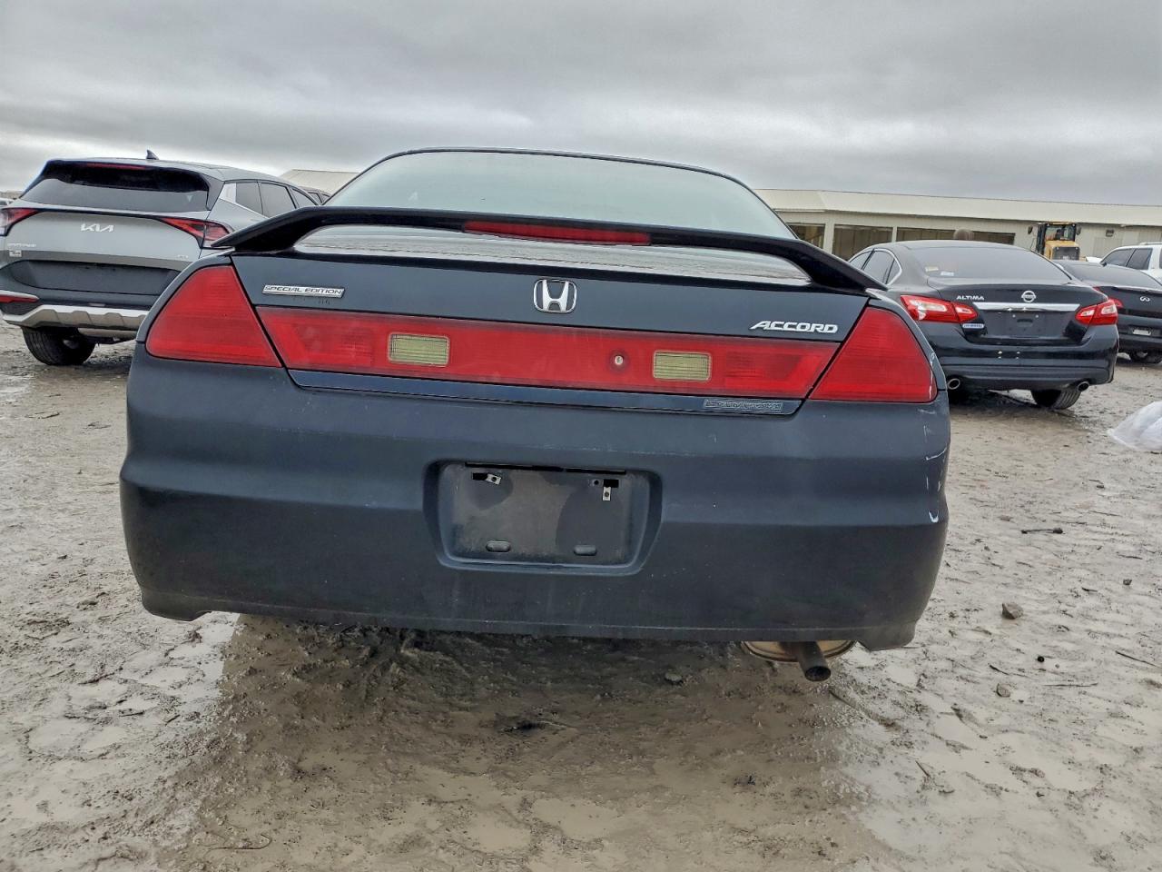 2002 Honda Accord Se VIN: 1HGCG32022A028551 Lot: 94967555