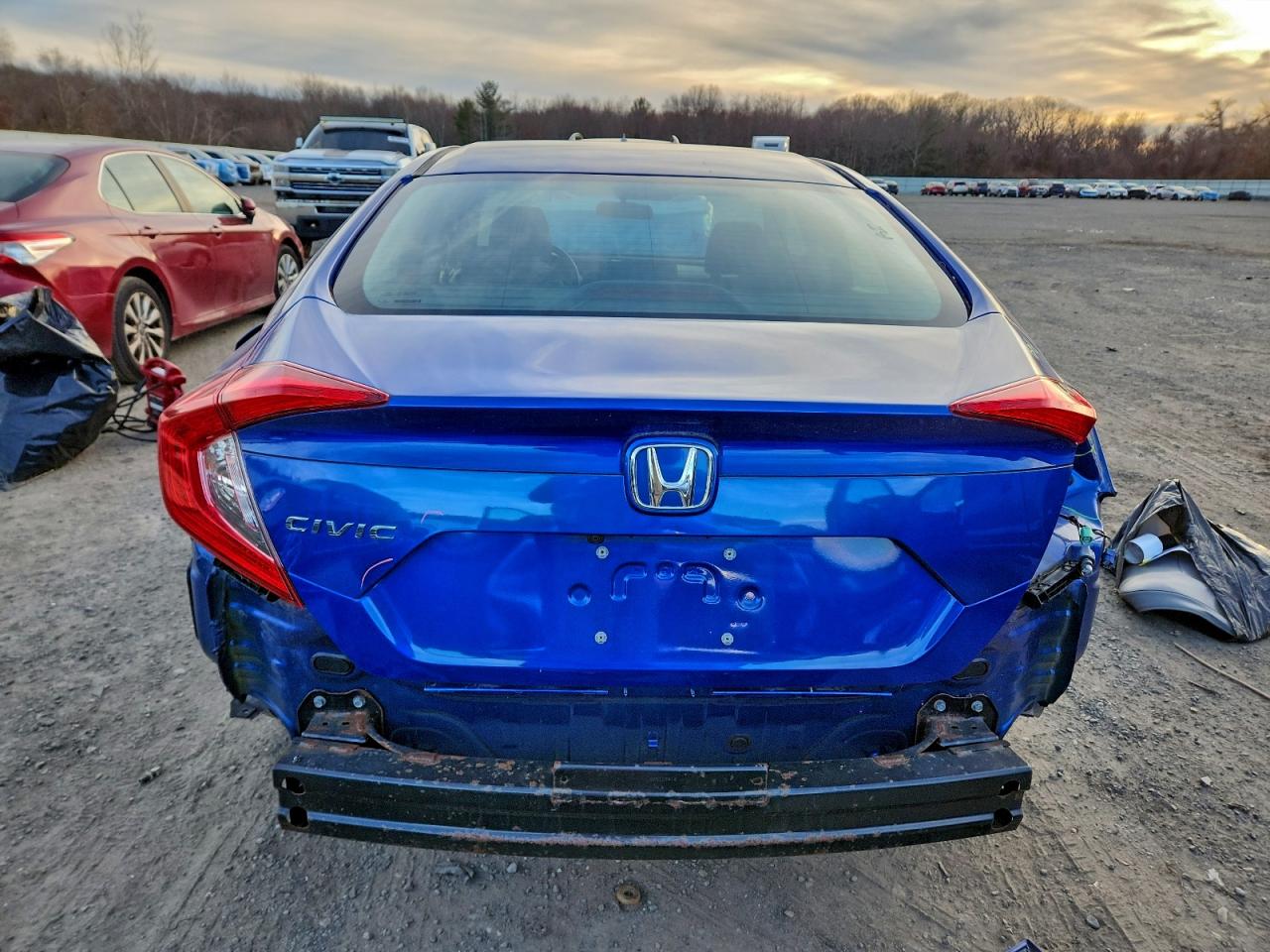2020 Honda Civic Lx VIN: 2HGFC2F68LH586926 Lot: 90324425